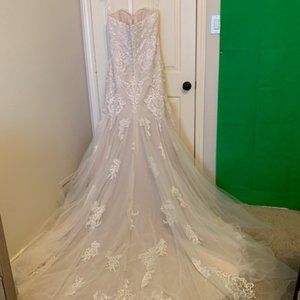 Stella York Wedding Dress